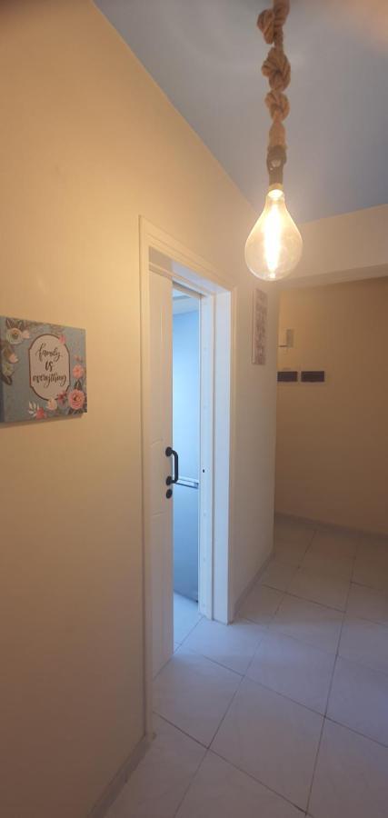 Apartament Stefaris "Koutsou Court 105" Larnaca Zewnętrze zdjęcie